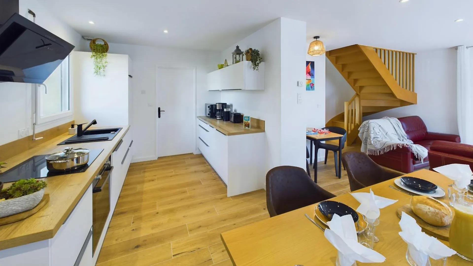 Maison Pour 8 A Plomeur - Grand Jardin